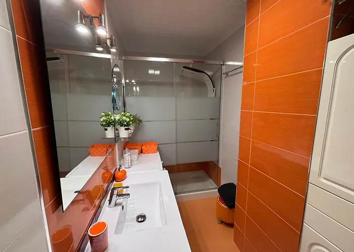 Mirando Al Mar Apartment *