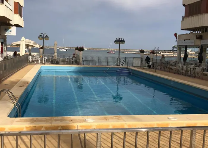 Mirando Al Mar * Torrevieja